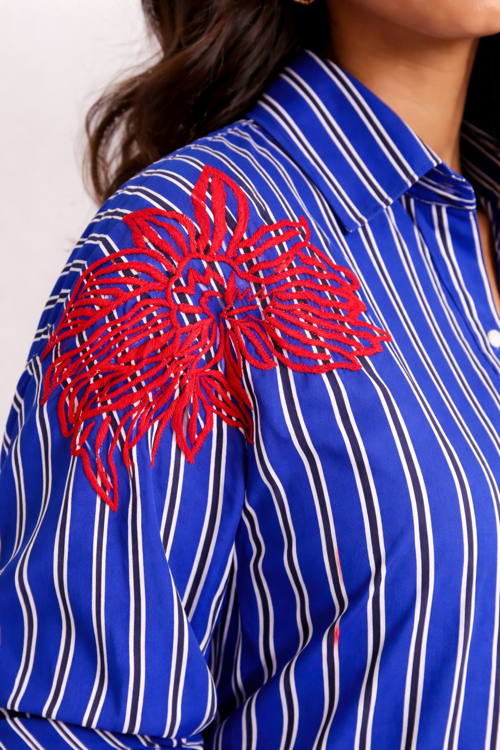 Scarlet Shirt in blue stripe