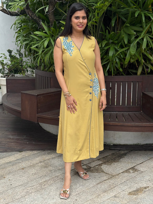 Solene Dress in Yellow