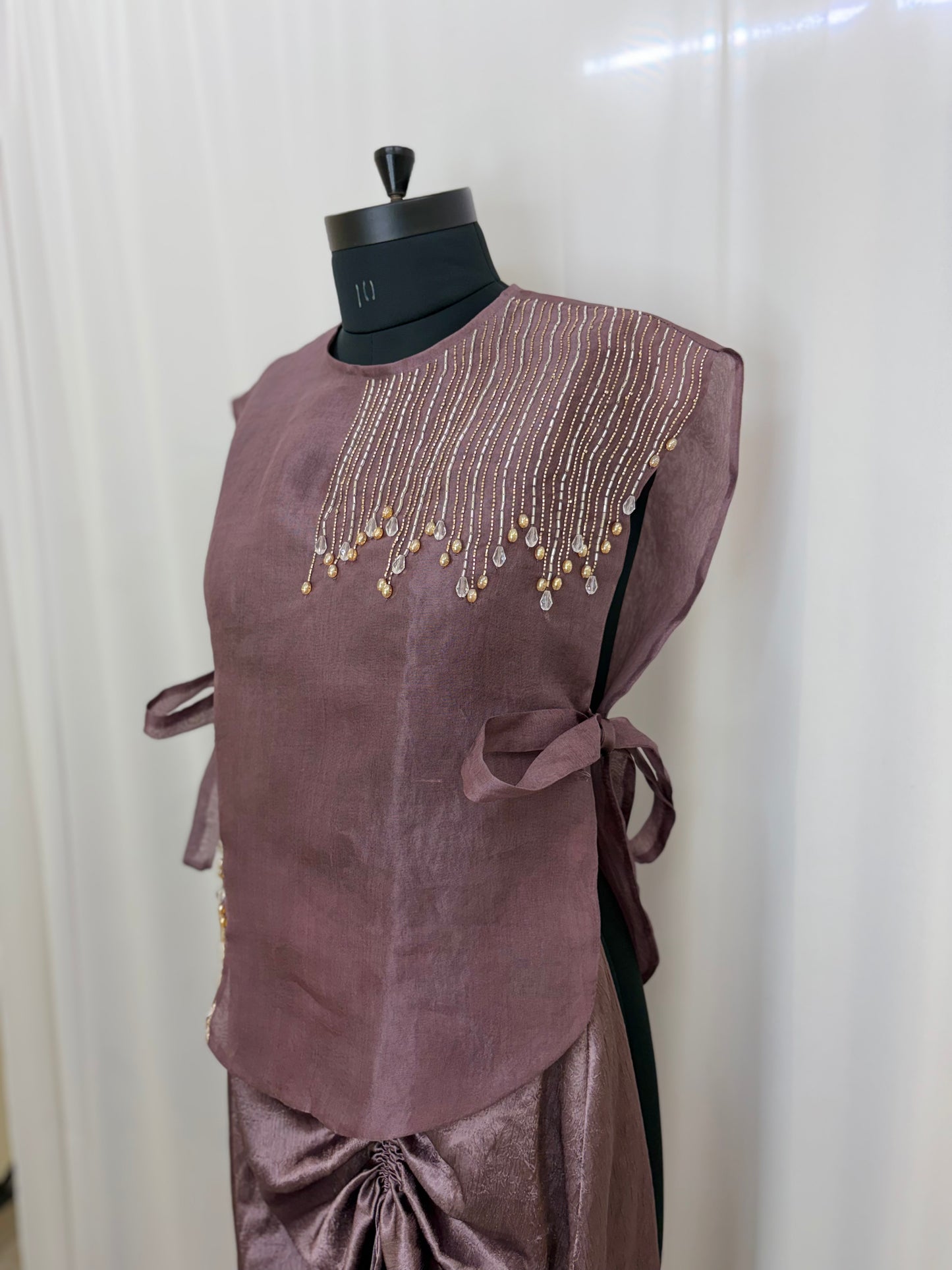 Bib Drape Set