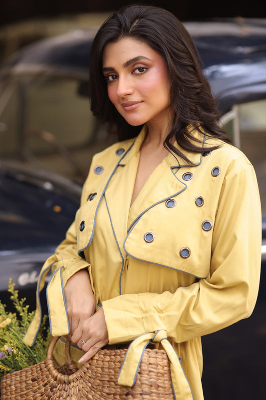Blazer Top in Yellow